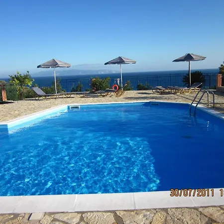 Gerasimoula * Trapezaki (Kefalonia)